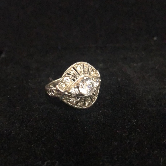 Rarities by Carol Brodie HSN Simulated Diamond Ring 7 & 8 Cubic Zirconia - Picture 4 of 10